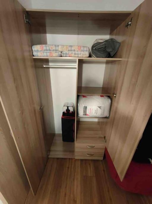 Appartement Cocooning Entierement Renove Les Angles  Exterior photo