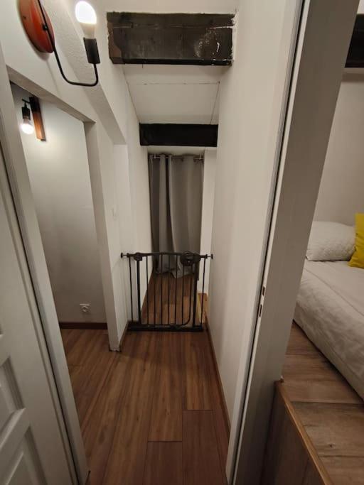 Appartement Cocooning Entierement Renove Les Angles  Exterior photo