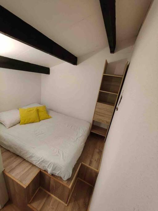 Appartement Cocooning Entierement Renove Les Angles  Exterior photo
