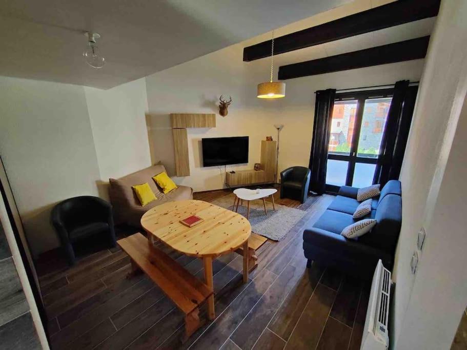 Appartement Cocooning Entierement Renove Les Angles  Exterior photo